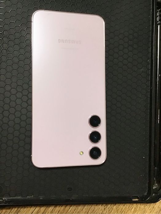 Samsung s 23 plus. 8/ 256