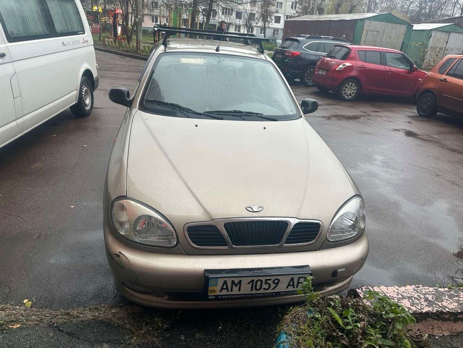 Део Ланос машина Daewoo Lanos 1,5 бензин, пробіг 69 тис 2008 року