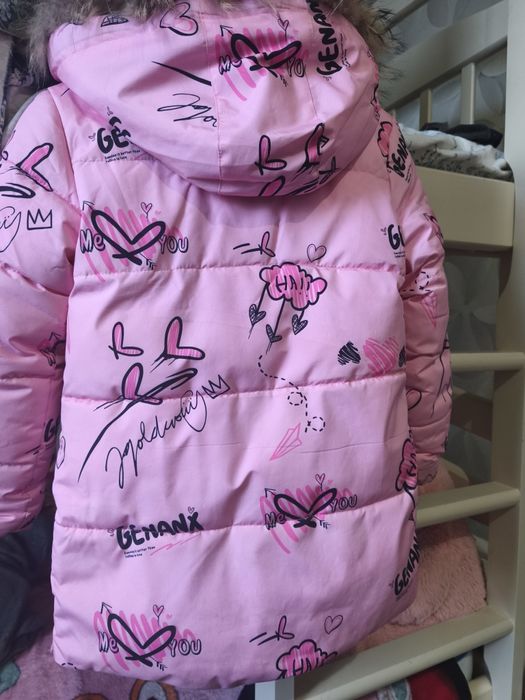 Зимова курточка для дівчинки р 116