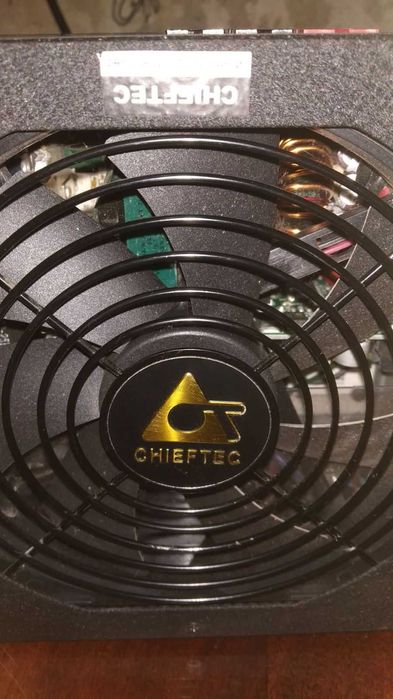 Блок питания Chieftec A-90 GDP-750C