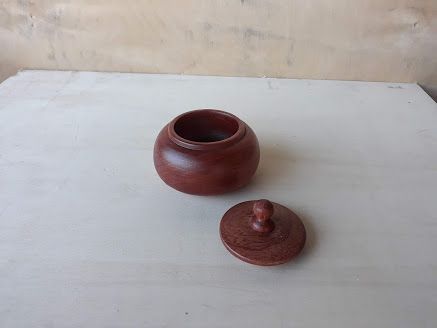 Peças únicas de artesanato em madeira, decoração