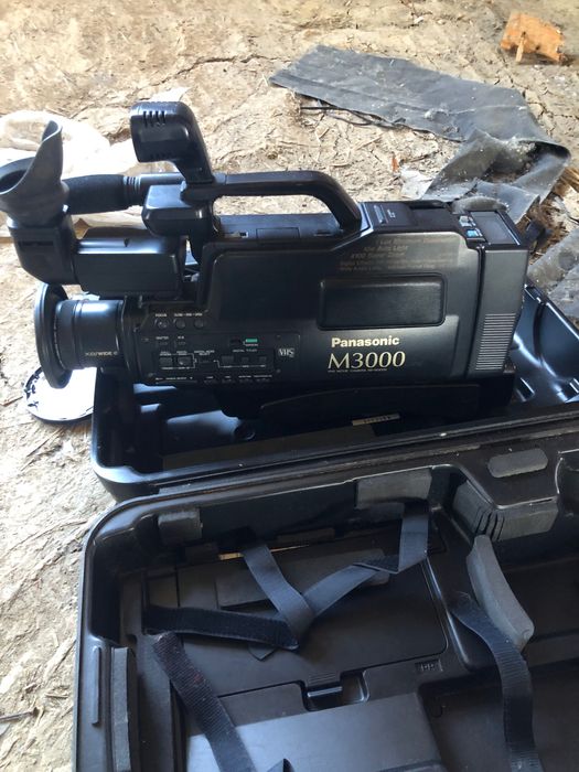 Відеокамера Panasonik M3000
