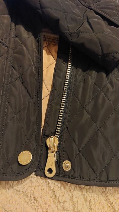 Blusão curto acolchoado Massimo Dutti preto