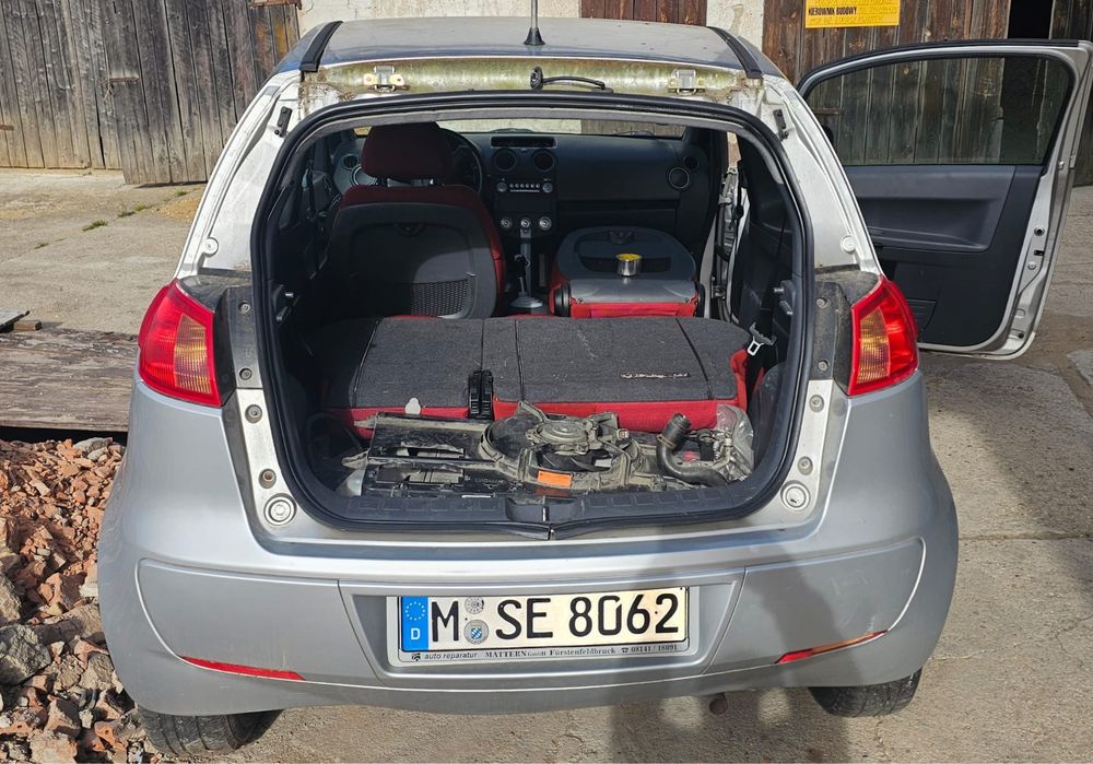 Mitsubishi colt  tylni zderzak lampy zderzak