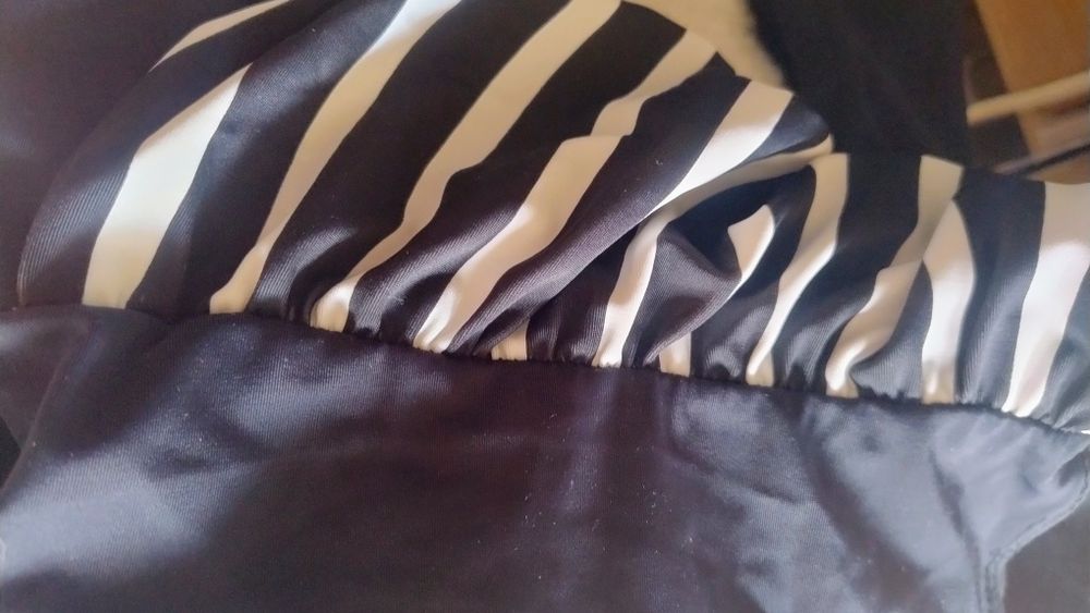 Strój kąpielowy jednoczęściowy rozmiar L/xl