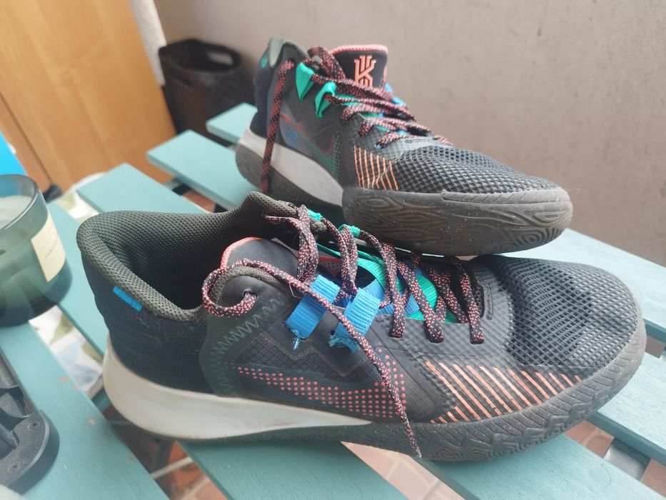Nike Kyrie Flytrap 5 V buty do koszykówki r. 43