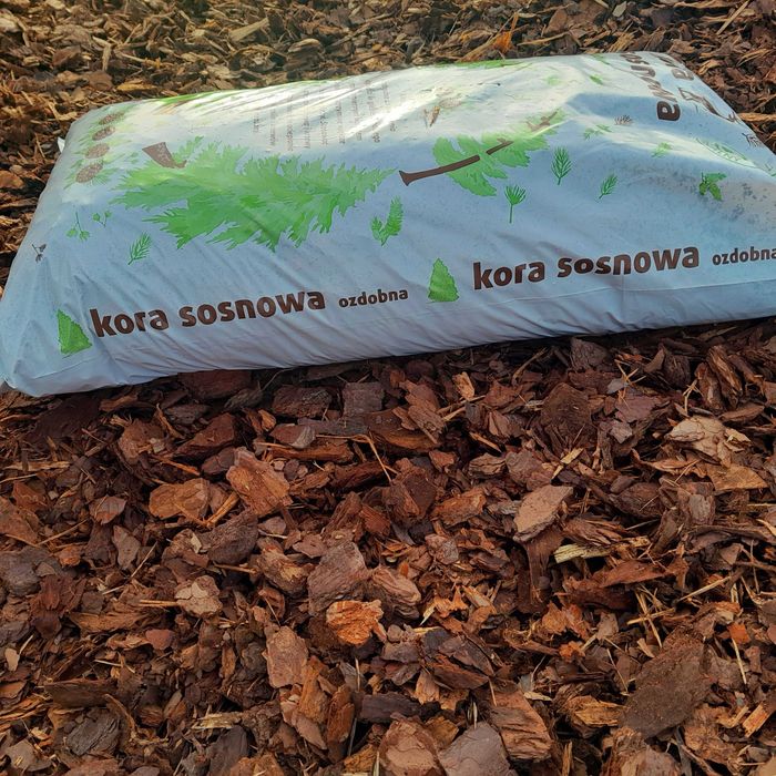 Kora Sosnowa Sortowana Ziemia Torf Podłoża