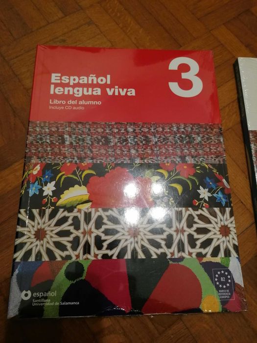 Livro caderno de atividades - manual de Espanhol, Santillana