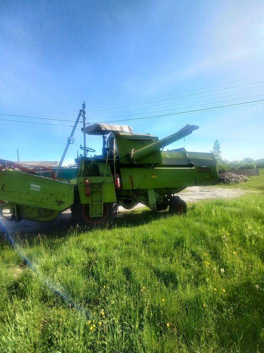 зерновий комбайн  клас корсар