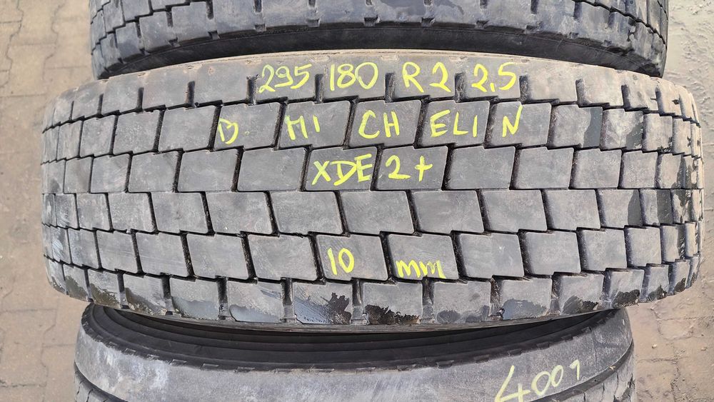 Opony 295/80R22,5 z bieżnikiem MICHELIN XDE2+ 10mm x4