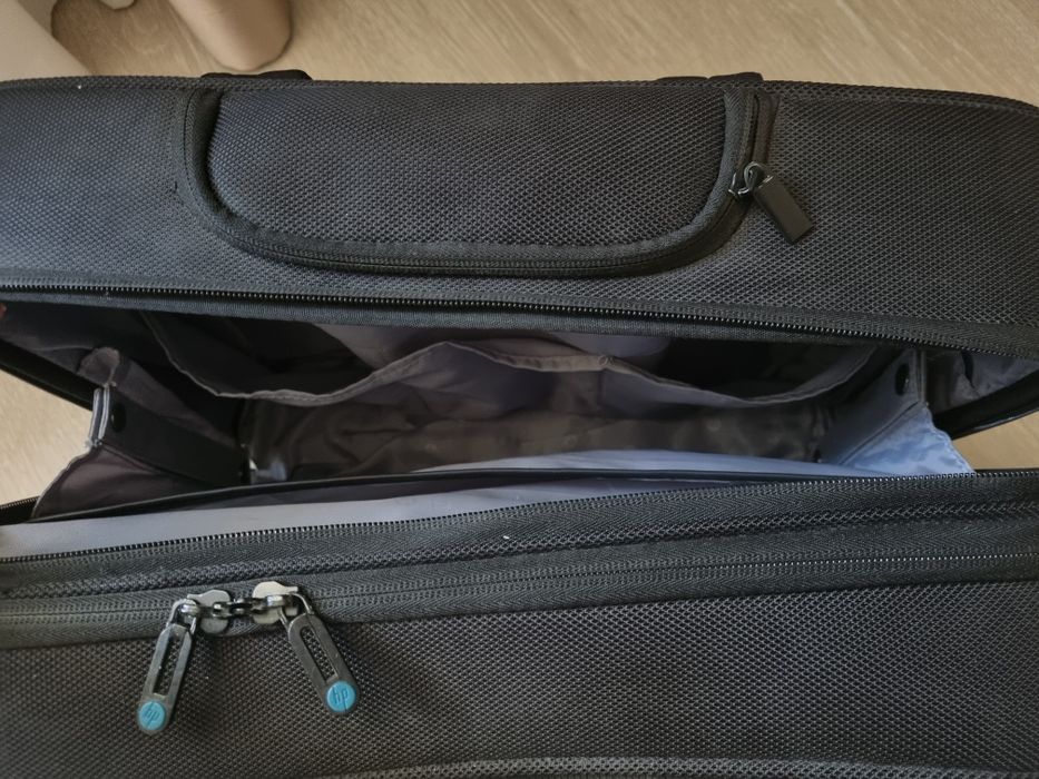 Сумка-валіза для ноутбука HP Business 4wheel Roller Case на колесах