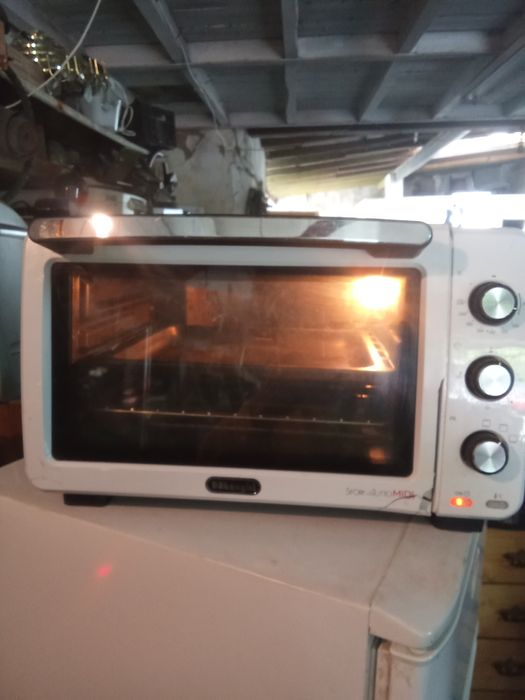 Forno Dê Longhi trabalha perfeitamente!