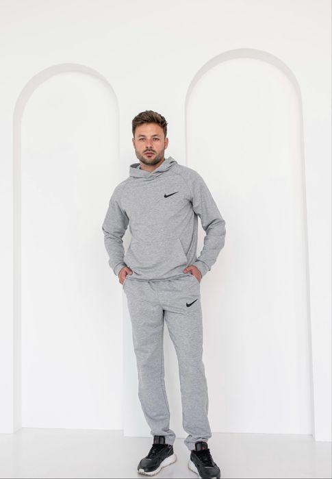 Чоловічі трикотажні штани