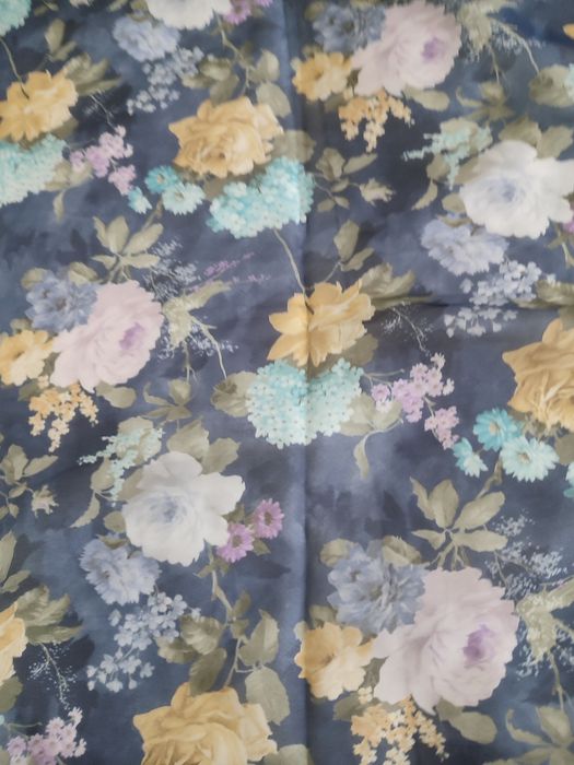 Tecido fresco para blusa ou top -novo