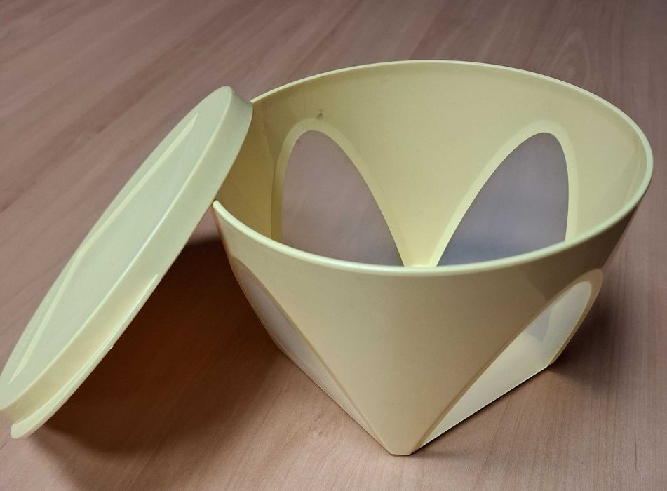 Tupperware Semi Novos