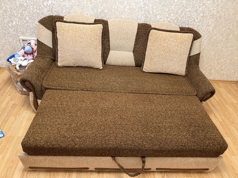 Розкладний двоспальний диван