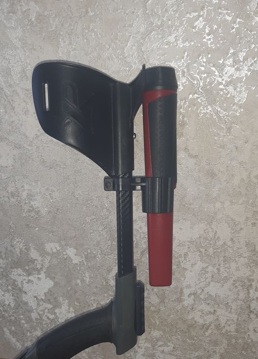 тримач пінпоінтера на штангу XP Deus