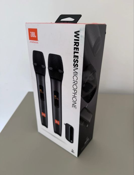 Microfones Bluetooth JBL como novos