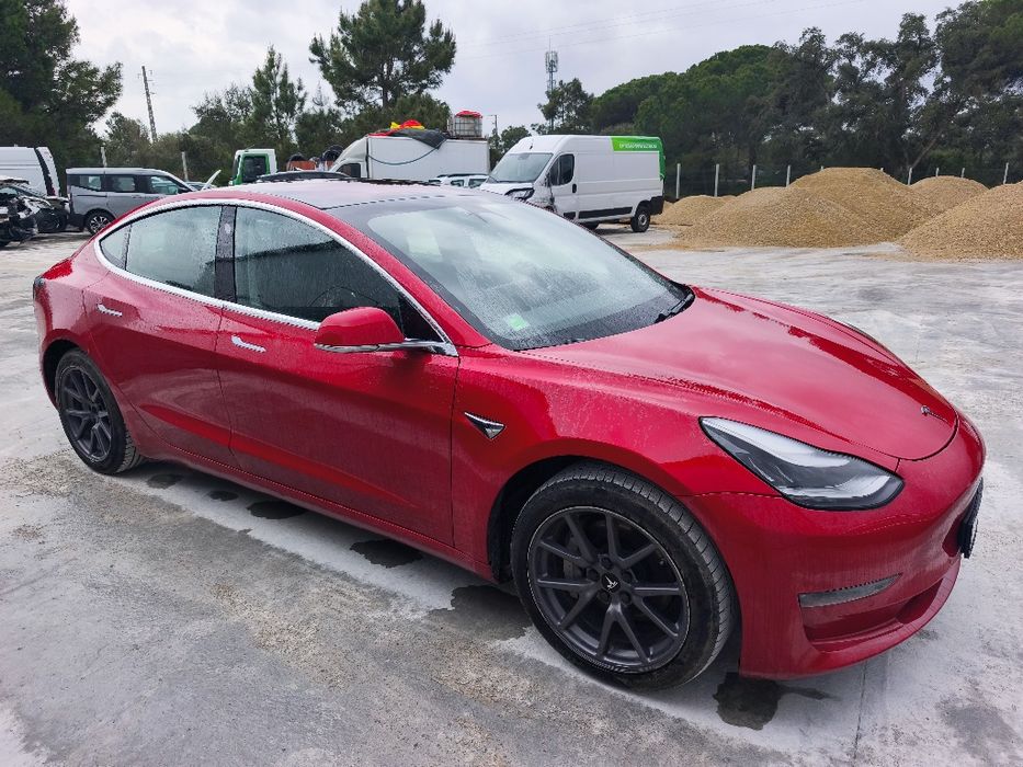 Tesla 3 dual motor 464cv