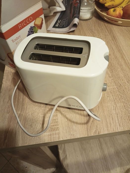 Sprzedam toster Ricco
