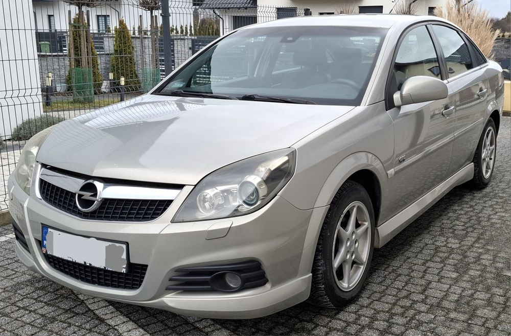 Opel Vectra C 1.9 CDTI 150 KM GTS OPC