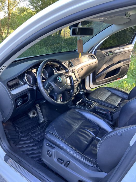 Skoda Superb 2010 автомат 2.0 дизель 9700$