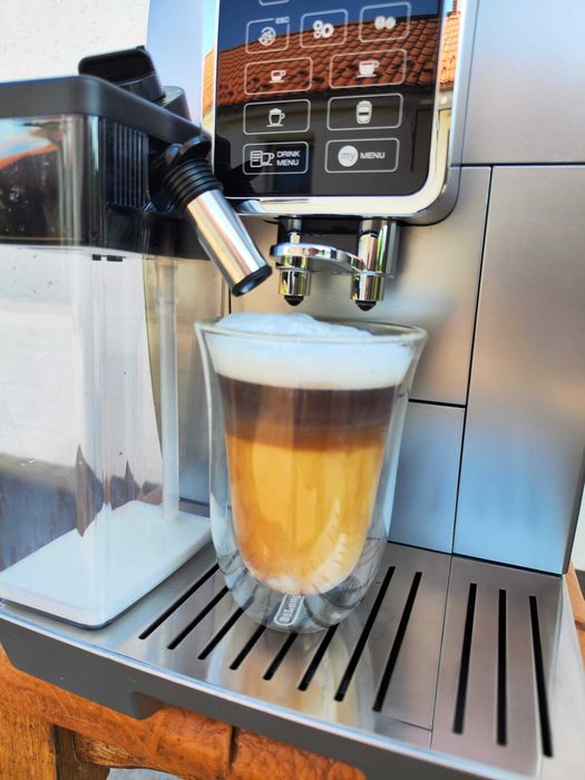 Кавомашина кофемашина DeLonghi Dinamica ECAM 350.55