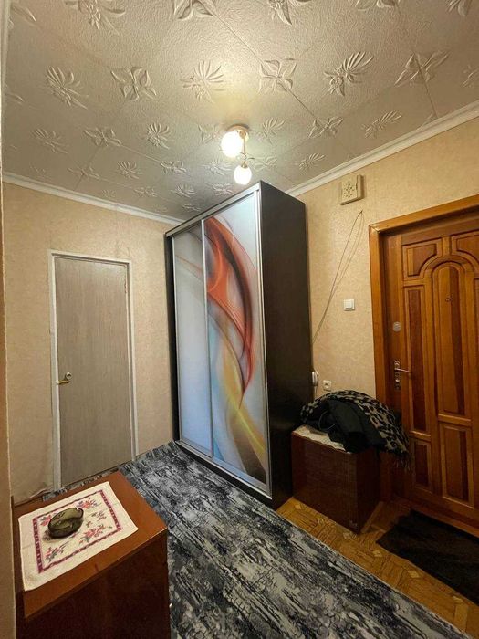 Здам велику 1 кім. квартиру на Кн. Володимира Великого/Марсельській!