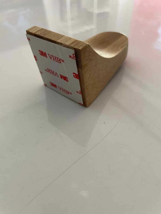 Magnetyczny uchwyt na mydło wieszak bambusowy do płytek łazienkowych