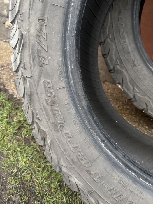 Резина Зимова 275/55/R20