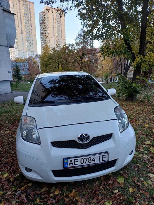 Toyota Yaris 2011