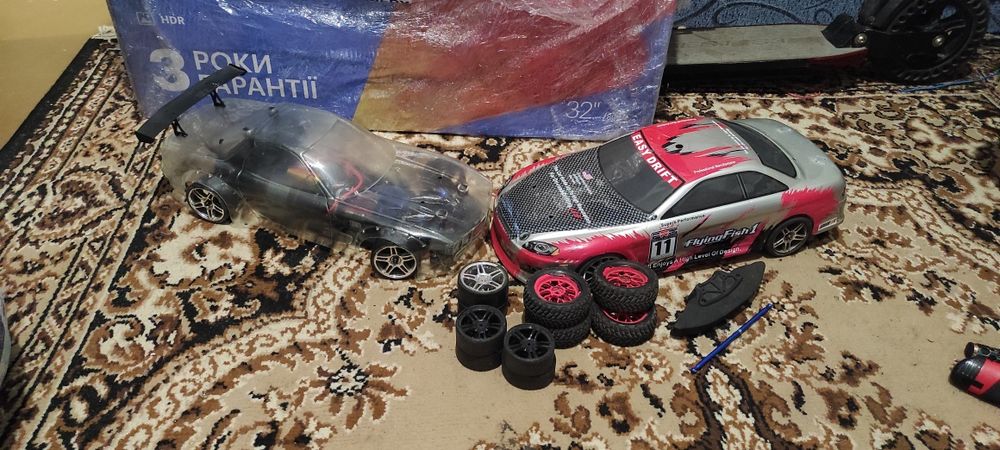 HPI himoto Traxxas
