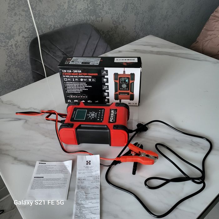 Продам зарядний пристрій