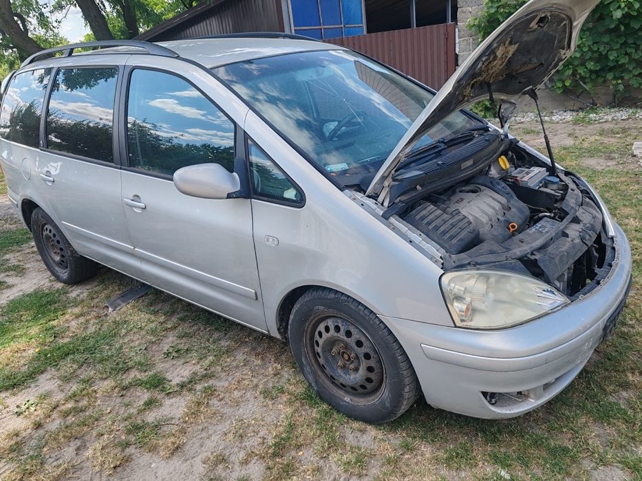 Ford Galaxy Uszkodzonu