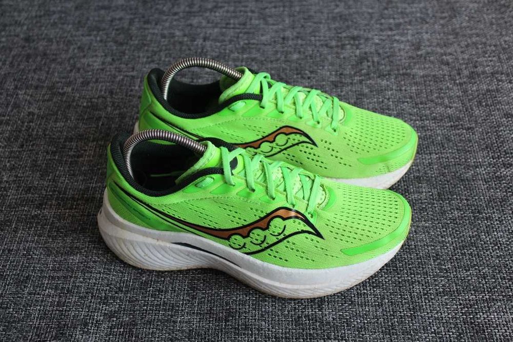Кросівки бігові Saucony Endorphin Speed 3 Оригінал 41.5-42р