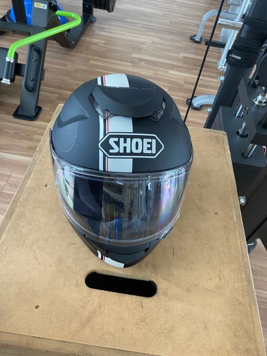 Vendo Capacete SHOEI em Carbono