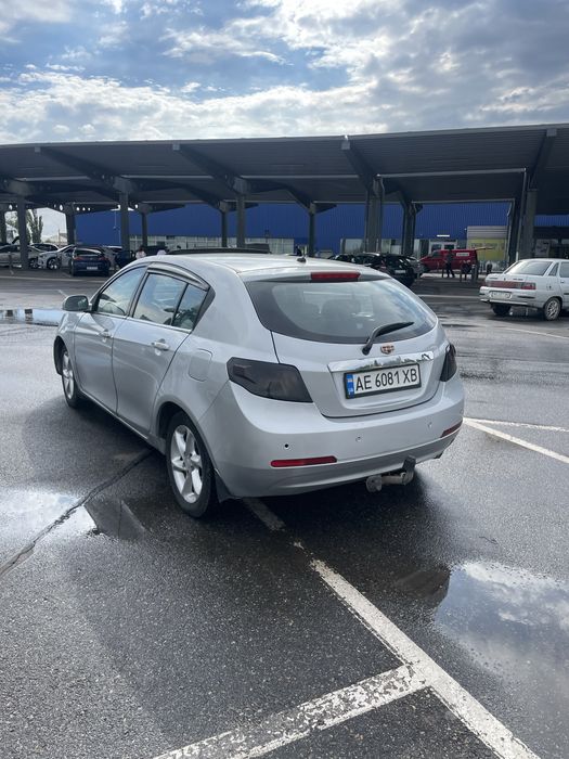 Geely emgrand ec7 с газом