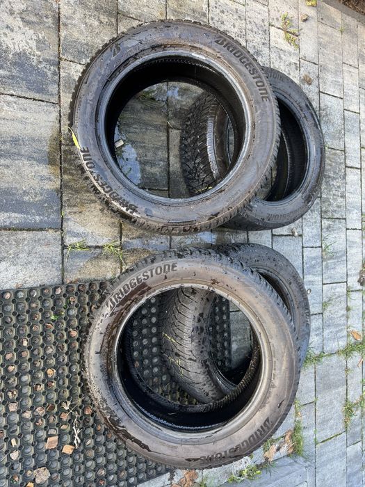 Komplet opon zimowym Bridgestone Blizzak LM005 225/55/17