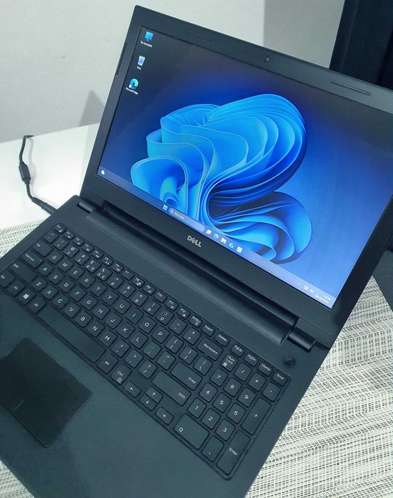 Dell Inspiron 15 3000 Series intel®core™ i7/Nvidia®GeForce™/SSD/Bluetooth/USB3.0/Hdmi/Lan/Win11