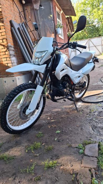 Мотоцикл Spark  в гарному стані