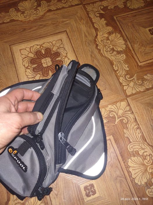 Продам накладную сумку на бак мотоцикла