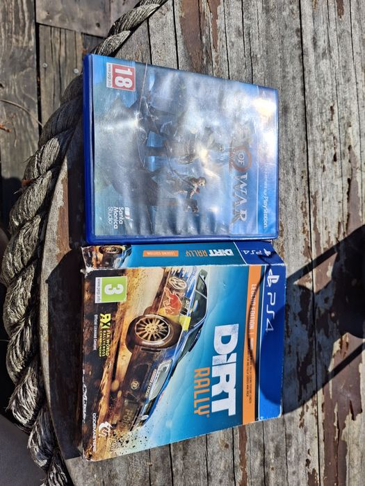 God of war e Colin Mcrae Playstation 4