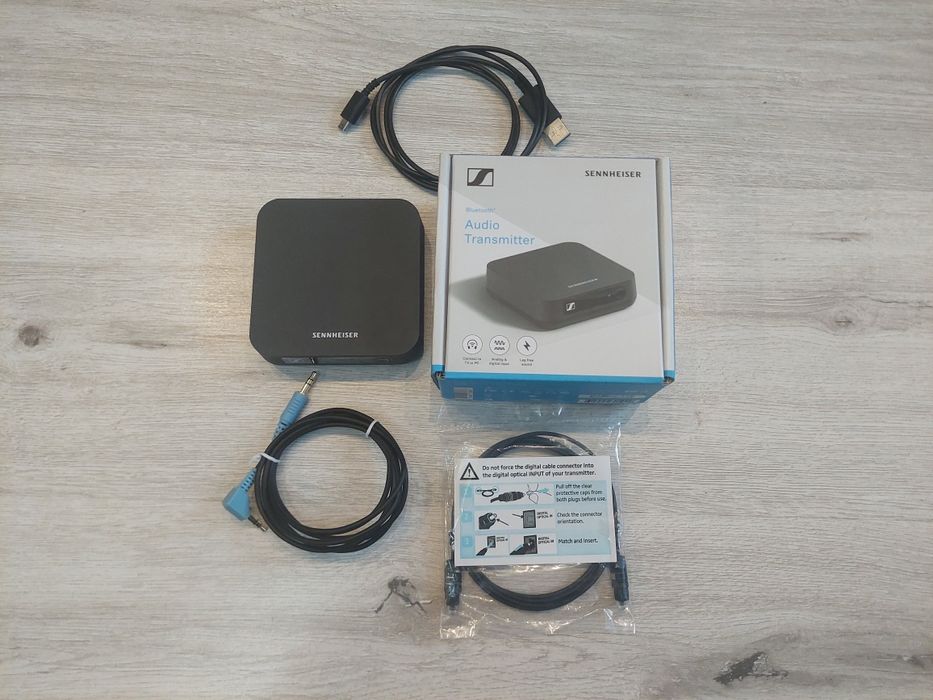 Sennheiser BT T100  Bluetooth Audio Transmitter