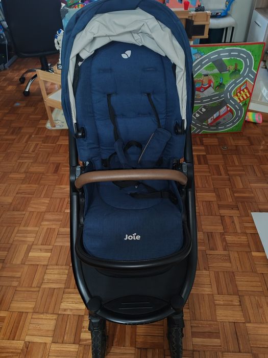 Carrinho bebé mais acessórios