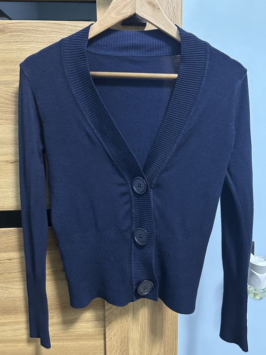 Sweter damski rozpinany na guziki r S
