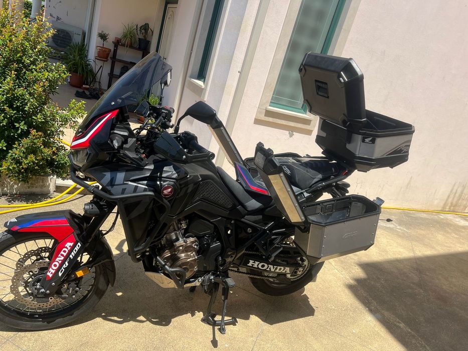 Africa twin 1100 Dct