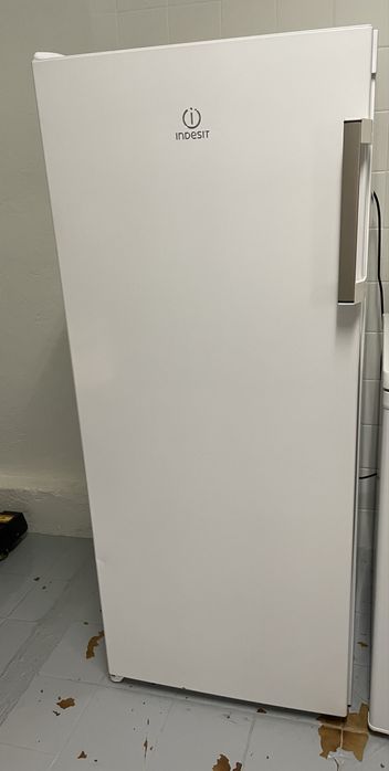 Vendo arca congeladora vertical