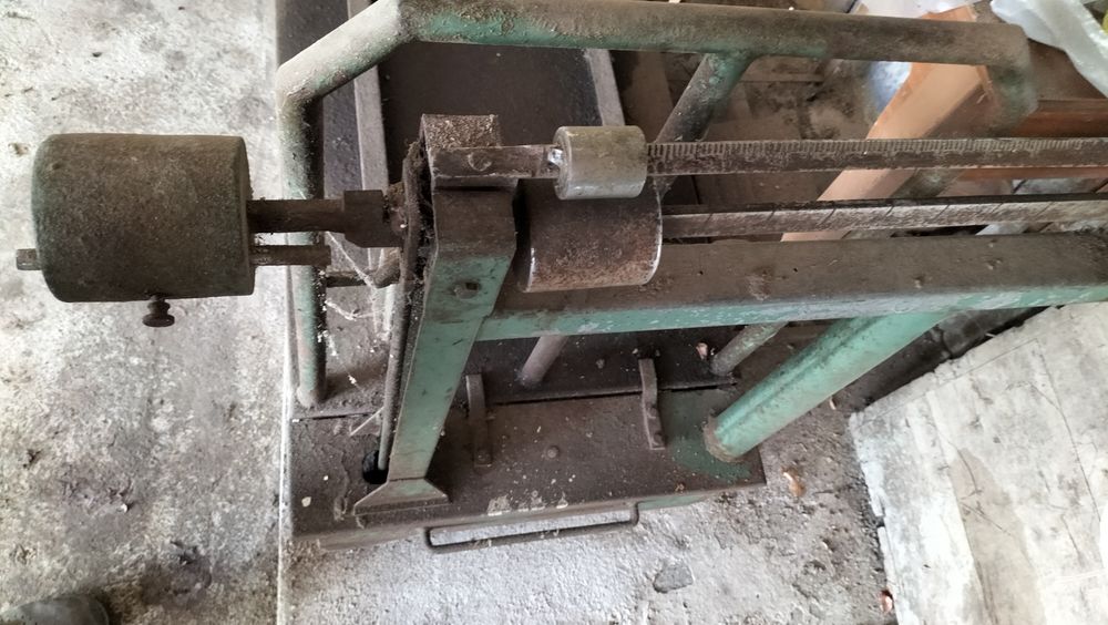 Balança 1000kg em madeira