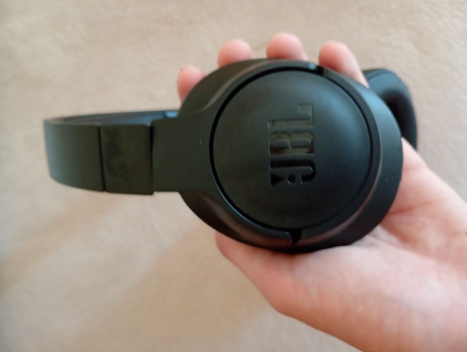lekko używane słuchawki Jbl