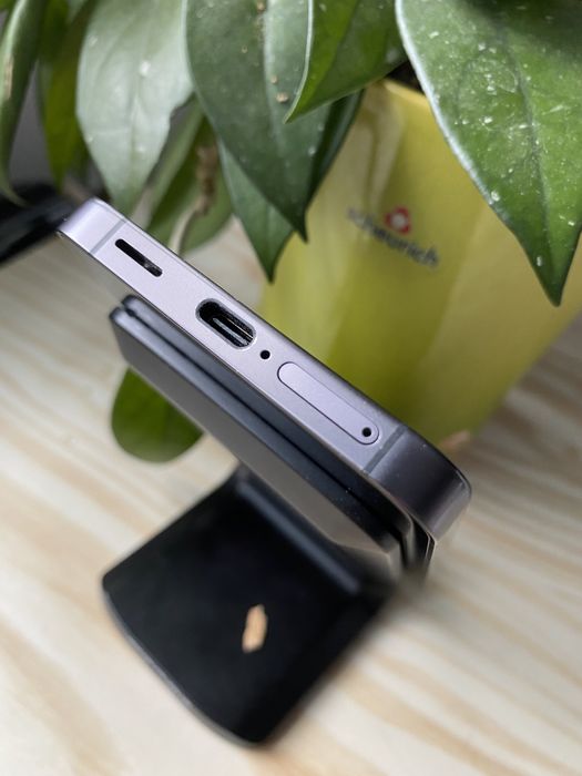 Samsung Galaxy S24 8/128GB